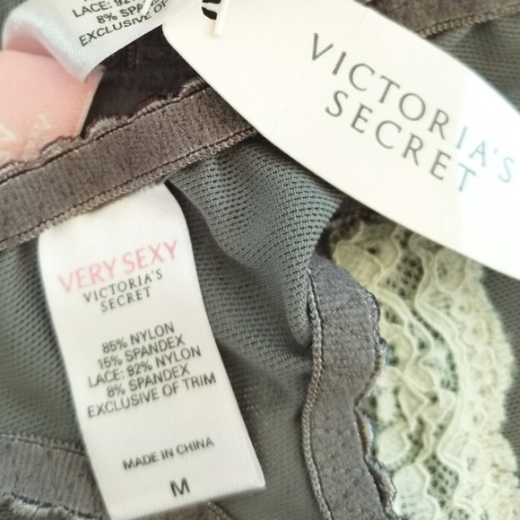 Victoria's Secret Vintage Very Sexy Bustier Corset Garter Dress Thong Panty NWT - Picture 7 of 16